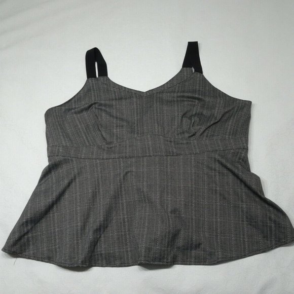 Torrid Plus Size 5X 28 Grey Chevron Peplum Tank Top NEW - Picture 2 of 12